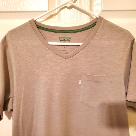 Levi's - Picture 2 of 6